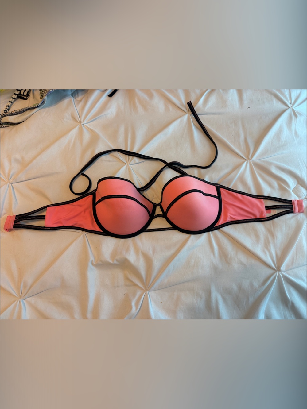 Victoria’s Secret Swim Top 36D